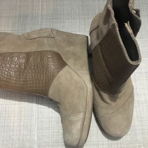 Toms ankle boots.